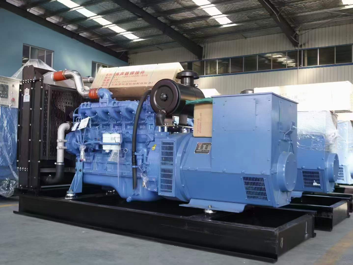 陵水800kw柴油发电机带多少电流？