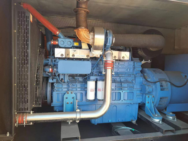 陵水柴油发电机组一般有几种电压输出？