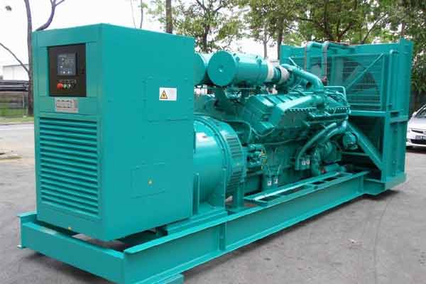 陵水柴油发电机组电压不稳定怎样维修？